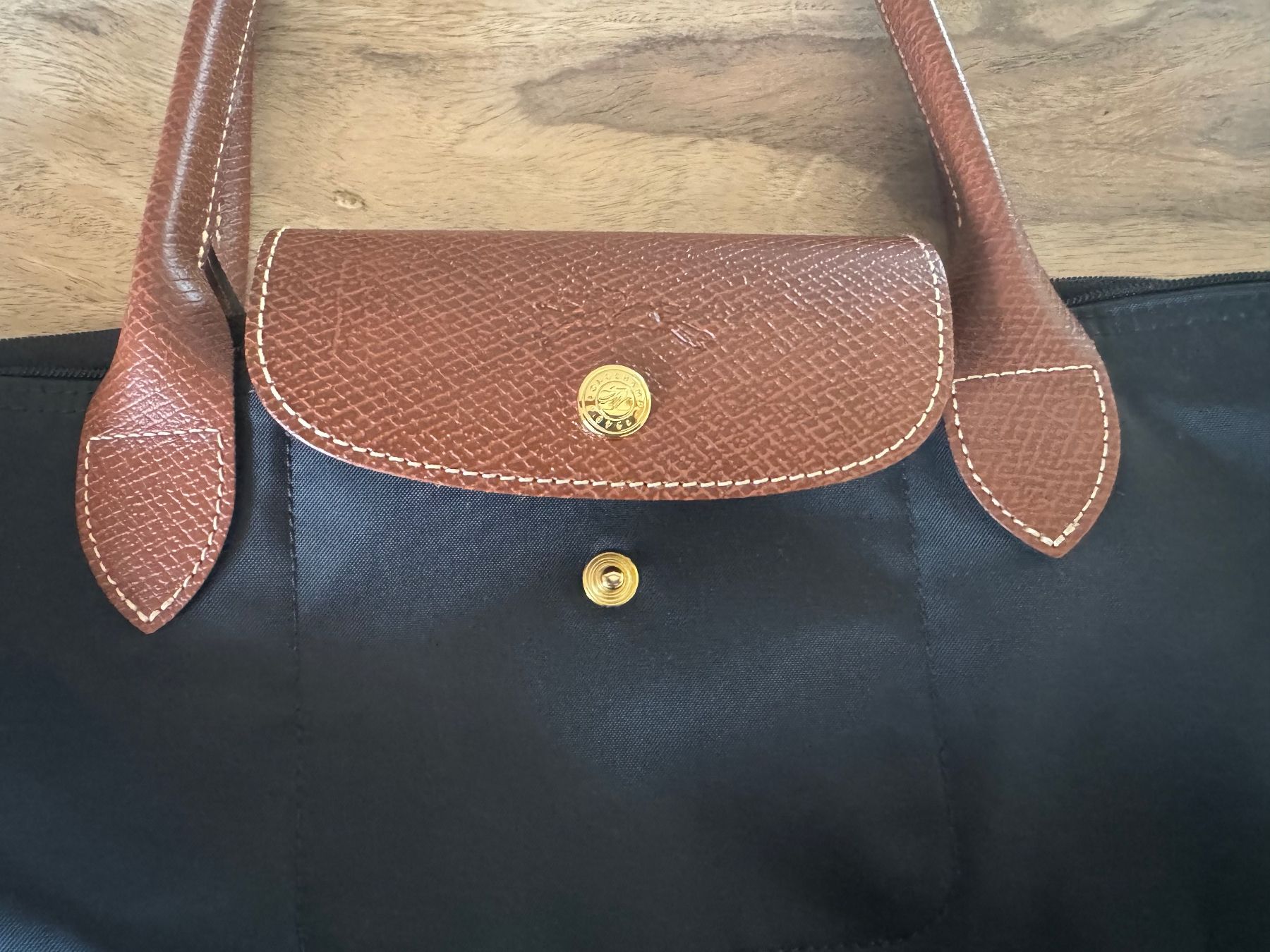 Longchamp Taschen für Damen: Handtasche Longchamp / schwarz NEU!!! – Neu und originalverpackt aus Thun von kth_ng29 1
