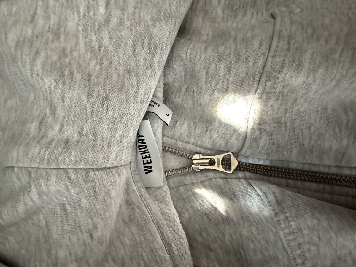 Weekday Giacche: Weekday Zipper – Usato da Altstätten SG venduto da noa_cg9g 2