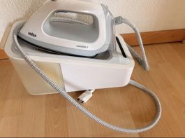 Dampfbügelstation Braun CareStyle 5 / DEFEKT