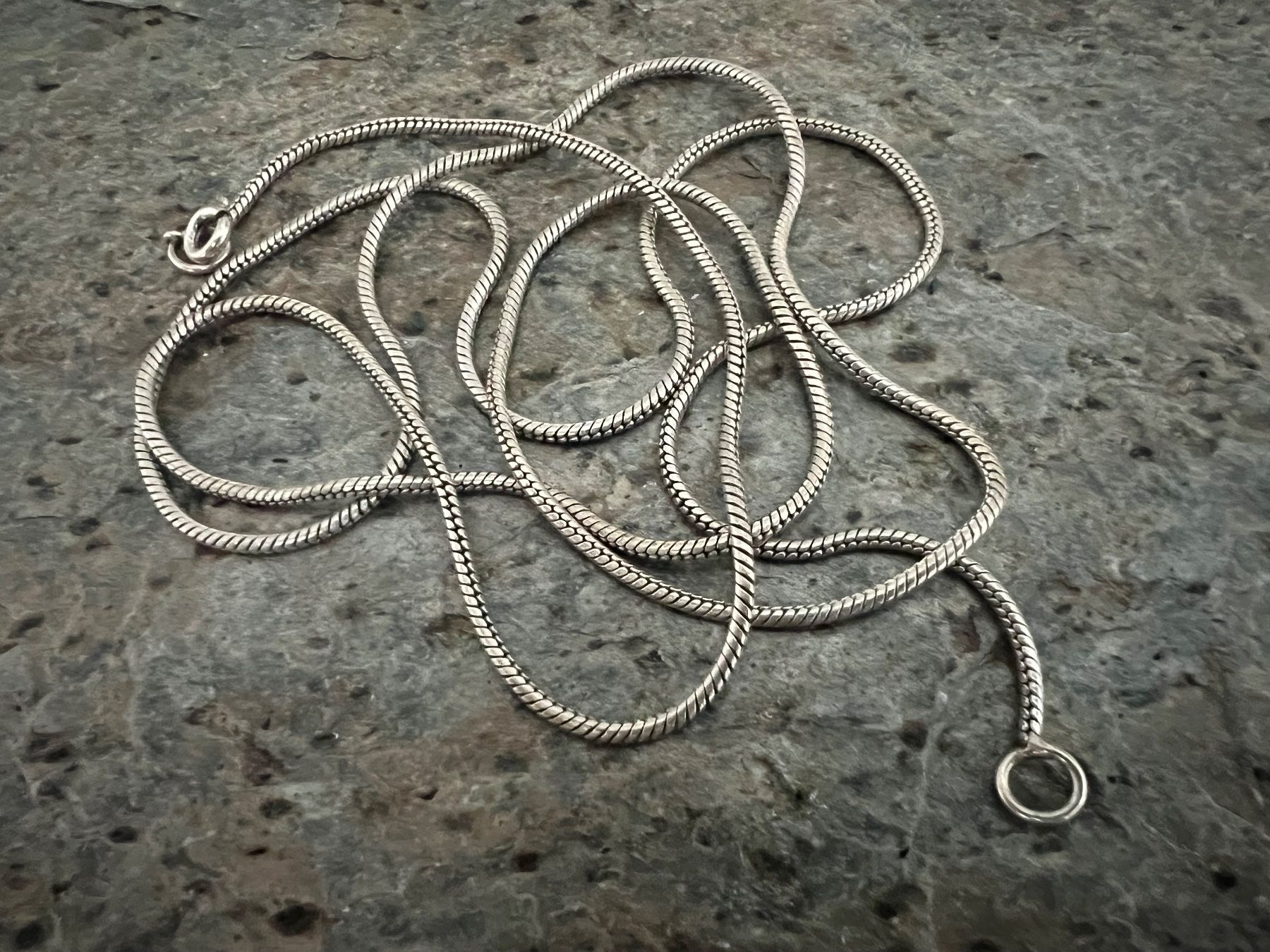 Catenine: Schlangenkette versilbert 80cm - Ø: 2mm - massiv - hell 13g – Nuovo (secondo la descrizione) da Bern venduto da Jiffy 1