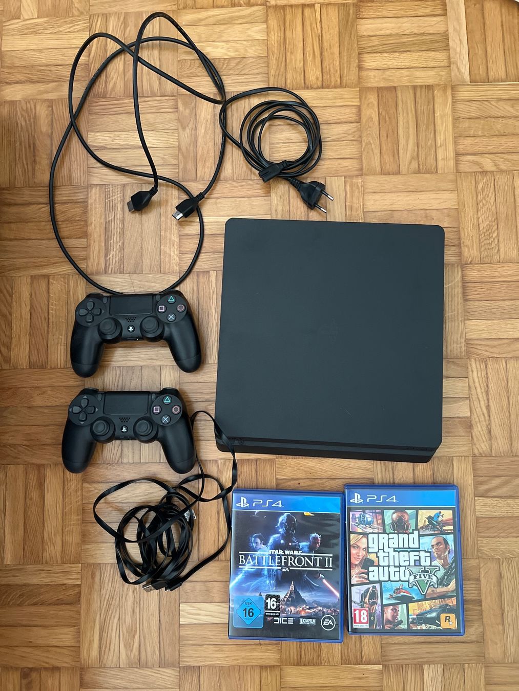 Sony Konsolen: Ps4 Slim mit GTA V | Systemversion 12.00 – Gebraucht aus Niederweningen von NikeFan
