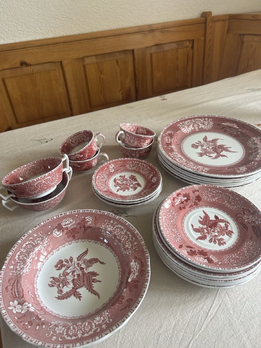 Spode Set di piatti: Spode's Pink Camilla, Geschirrservice 26Teilig – Usato da Kandersteg venduto da selenat