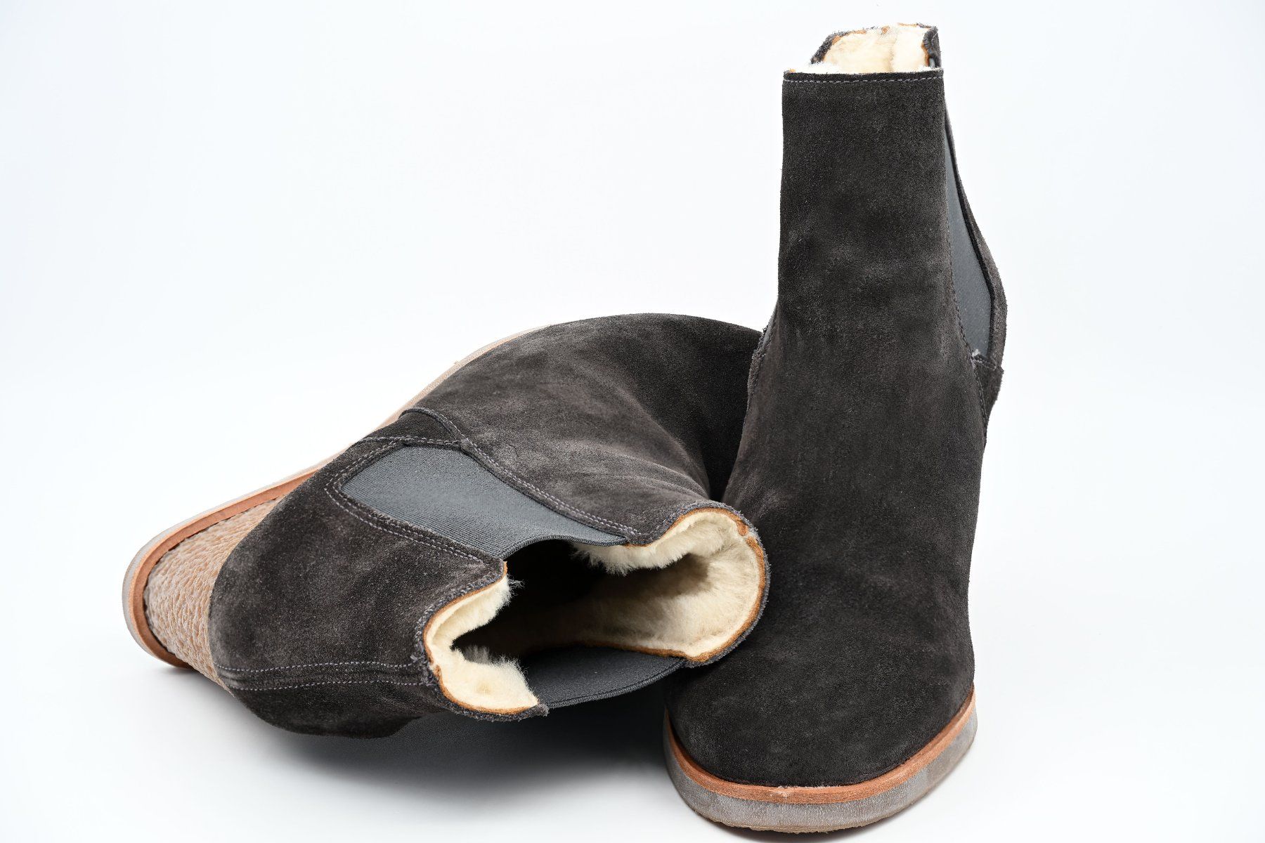 Navyboot Scarpe da donna: Navyboot Wildleder Stiefeletten mit Keilabsatz, Grösse 38 – Usato da Dürnten venduto da pema28 4