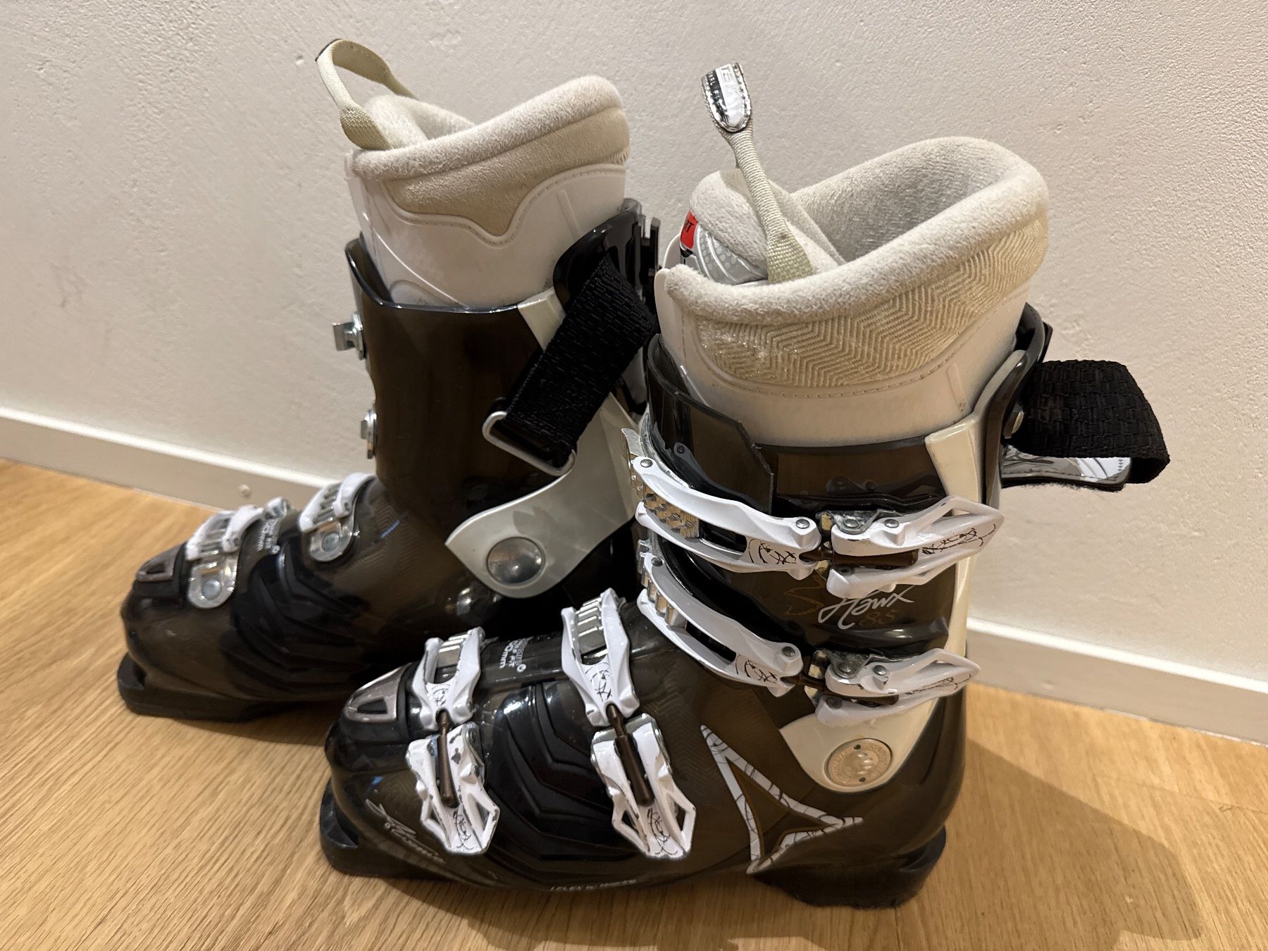 Atomic Damenschuhe: Skischuhe Atomic, Grösse 40/41 – Gebraucht aus Gossau SG von sangos 3