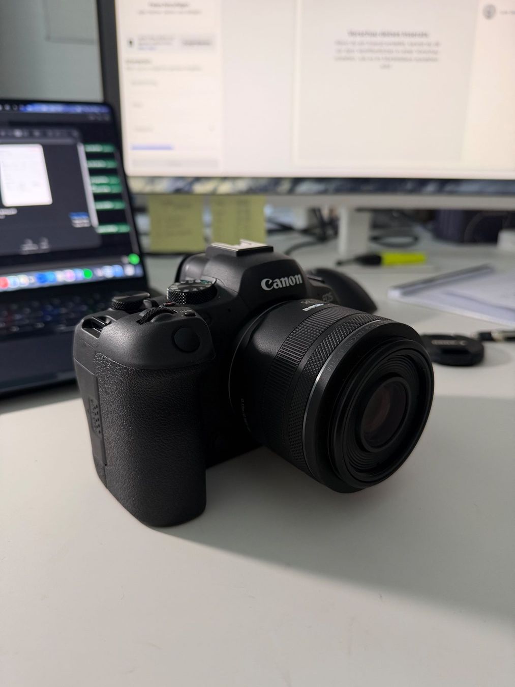 Canon Fotocamera: Canon EOS R6 Mark II + RF35MM – Nuovo e nell'imballaggio originale da Emmenbrücke venduto da L.G62 2