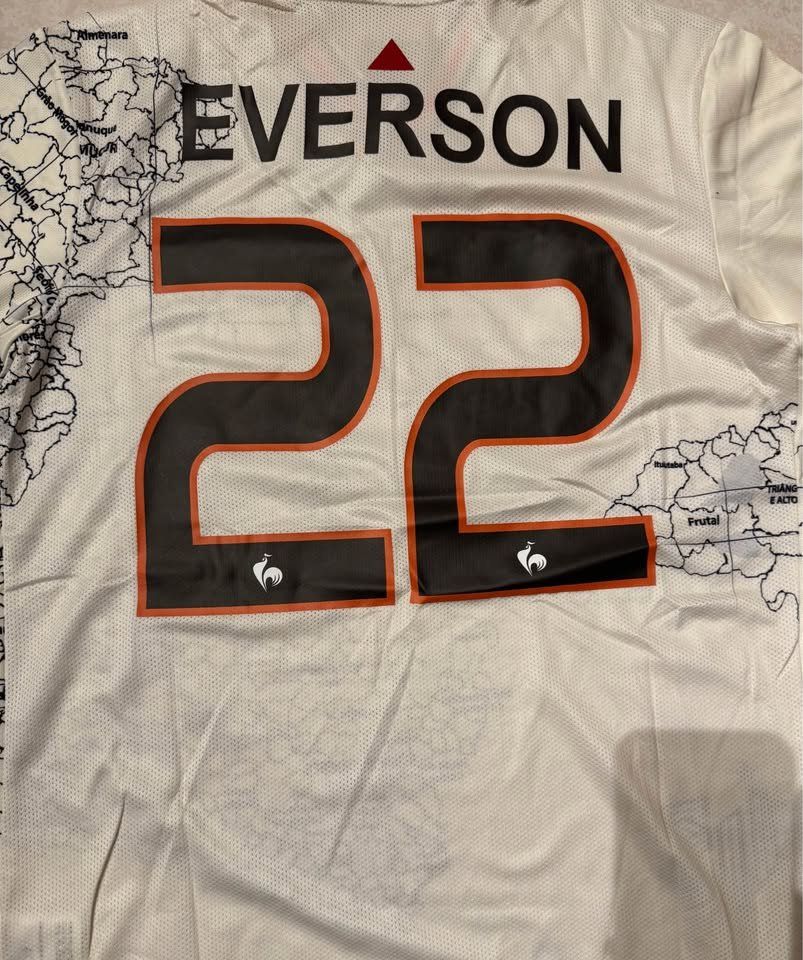 Porte da calcio e da hockey: Atlético Mineiro Jersey – Special Edition Map Design – Usato da Crans-Montana venduto da Sta7ros 3