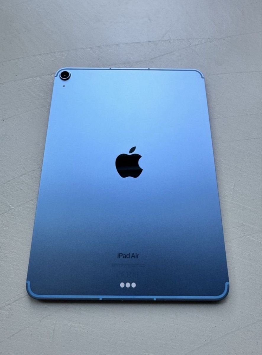 Apple Tablet PC: Ipad Air M1 – Nuovo (secondo la descrizione) da Stettfurt venduto da nfr_q6z2 1