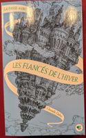 Livre La Passe-Miroir Les Fiancés de l'Hiver, état neuf