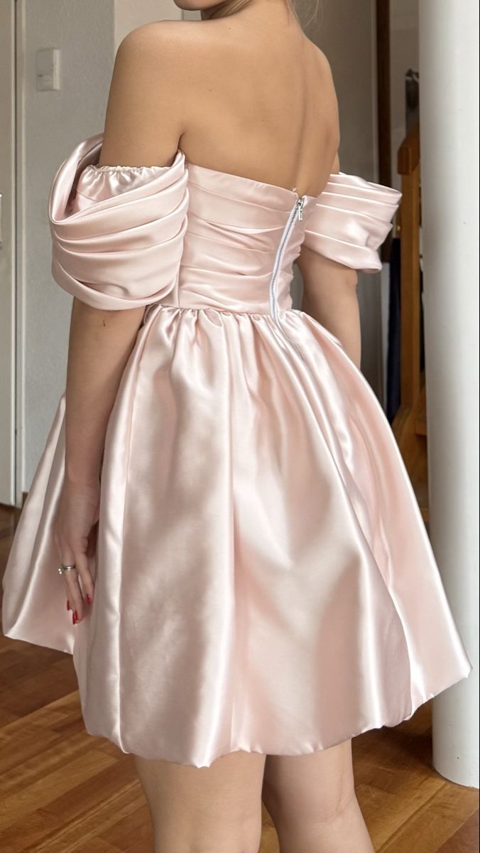 Kleider: Blush Pink Dress - size S – Neu (gemäss Beschreibung) aus Zürich von eli_t8nw 1