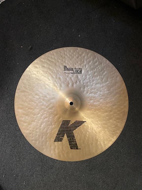 Instruments de musique: 17" Zildjian Dark Thin Crash – D'occasion à Basel par jan_vf8z
