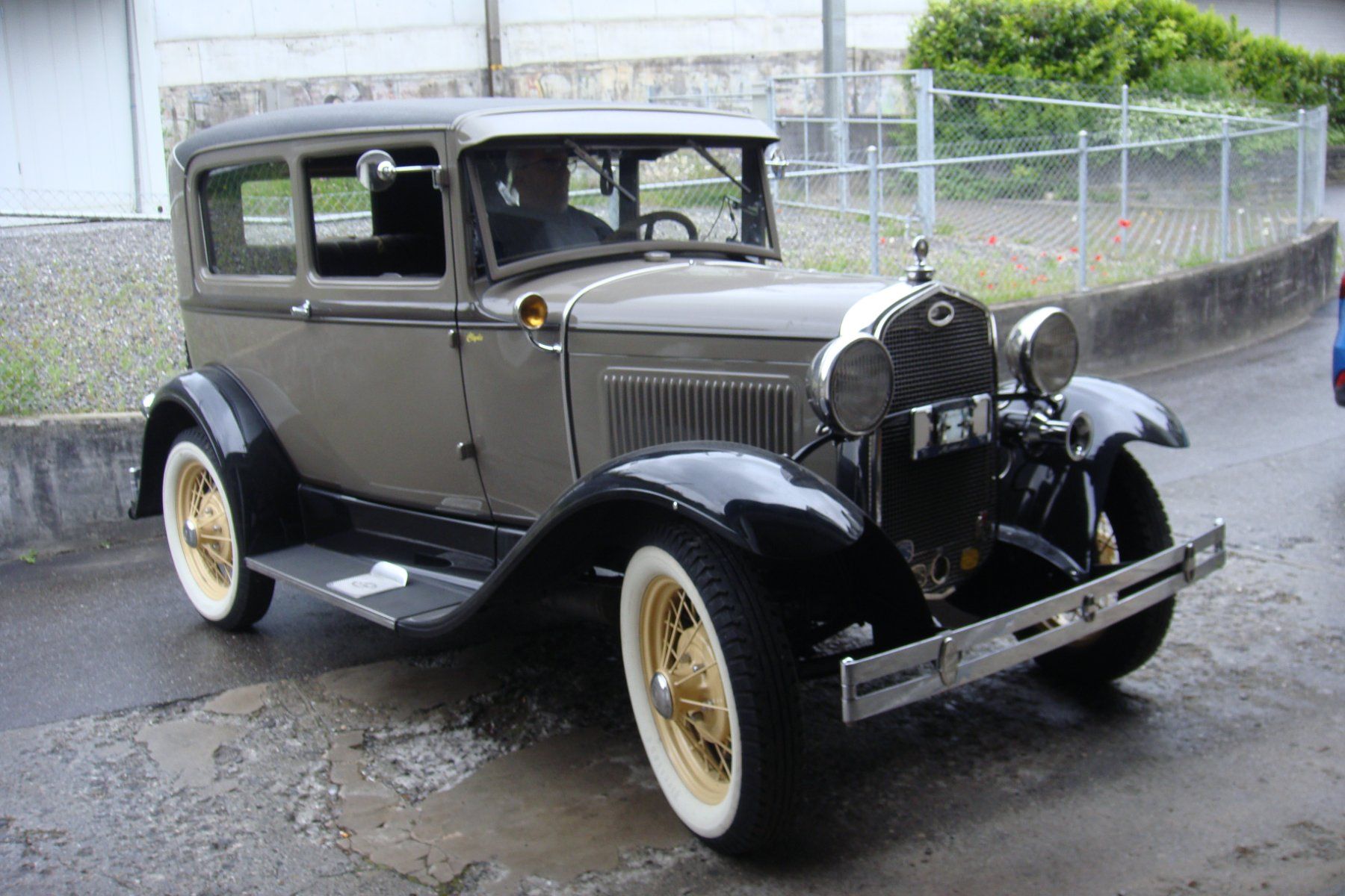 Ford (Usa) Automobili: Ford A Tudor – Usato da Emmenbrücke venduto da kuhn4951
