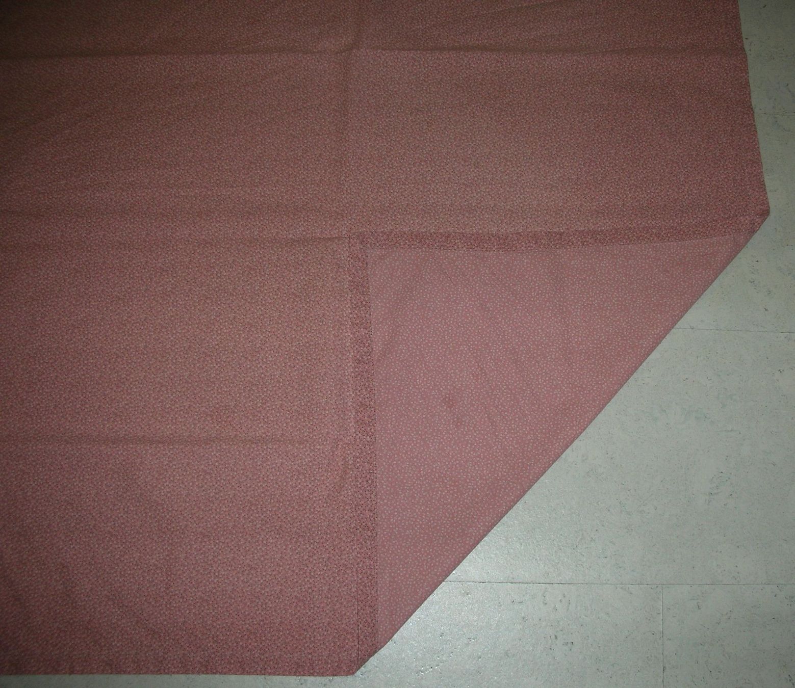 Altra biancheria da tavola: Tischtuch / Tischdecke mit 4 Servietten – Usato da Trubschachen venduto da MarianneJ01 2