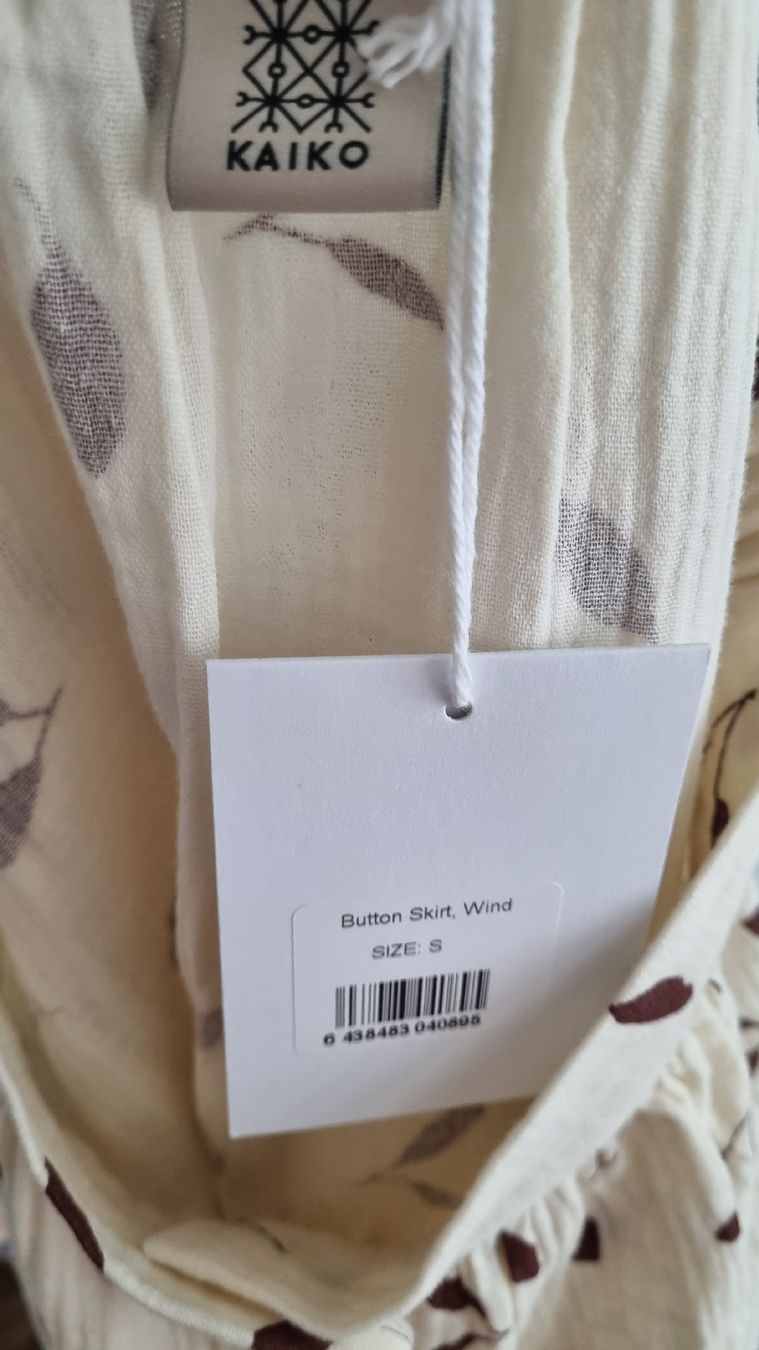 Röcke: KAIKO Button Skirt Wind mit Blattmuster Grösse S Neu – Neu und originalverpackt aus Belp von sfanny88 3