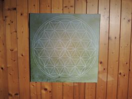Blume des Lebens auf Stoff auf Holzrahmen