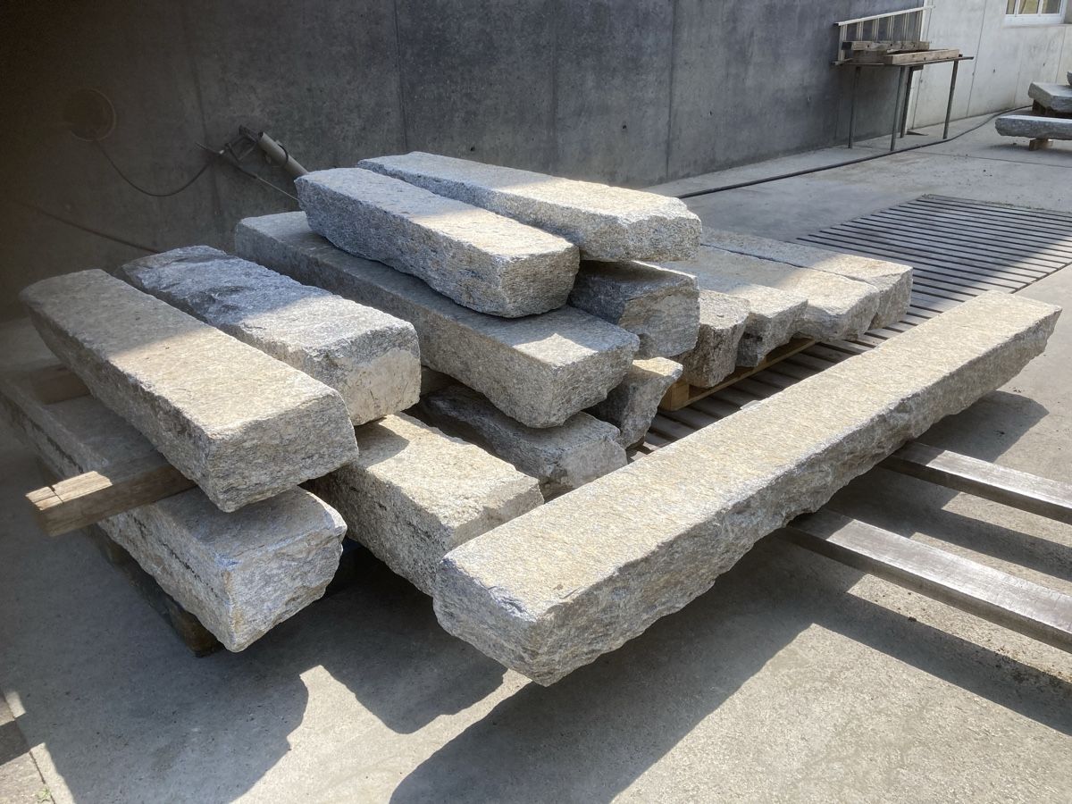 Steine & Dachziegeln: Granit Randsteine Einfassung etz  – Gebraucht aus Uerkheim von Dealer-4813 5