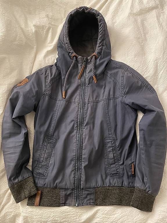 Jacken: Dunkelblaue Naketano Jacke – Gebraucht aus Oberglatt ZH von Terradillos