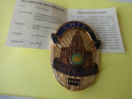 USA, Pasadena Police Chief    Replika