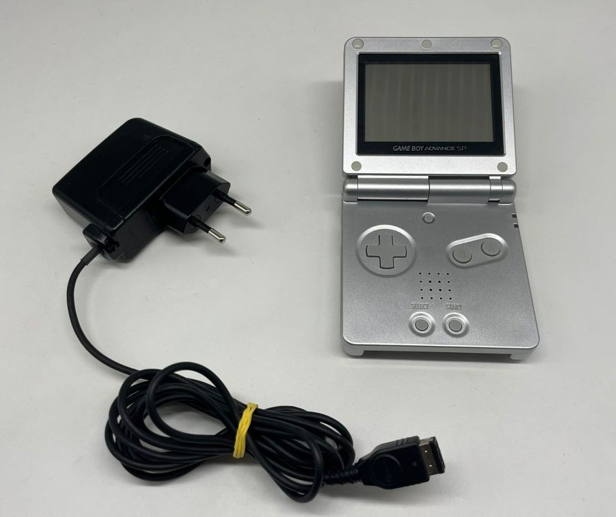 Game Boy Advance SP Silber (guter Zustand) Kaufen auf Ricardo