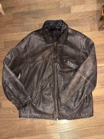 Braune Lederjacke