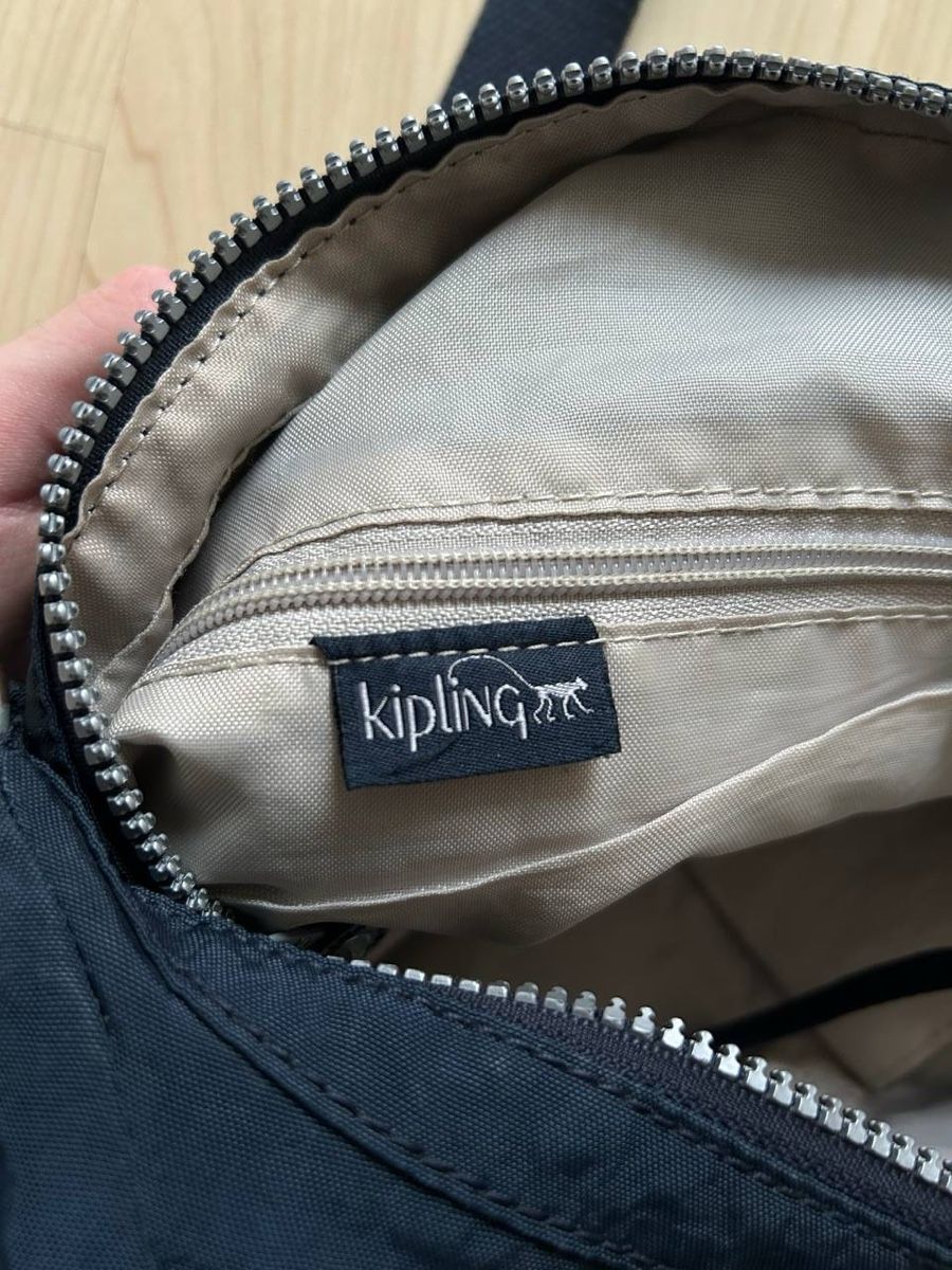 Kipling Borse: Kipling Syro Crossbody / Shoulder Bag – Difettoso da Bern venduto da Skandez 2