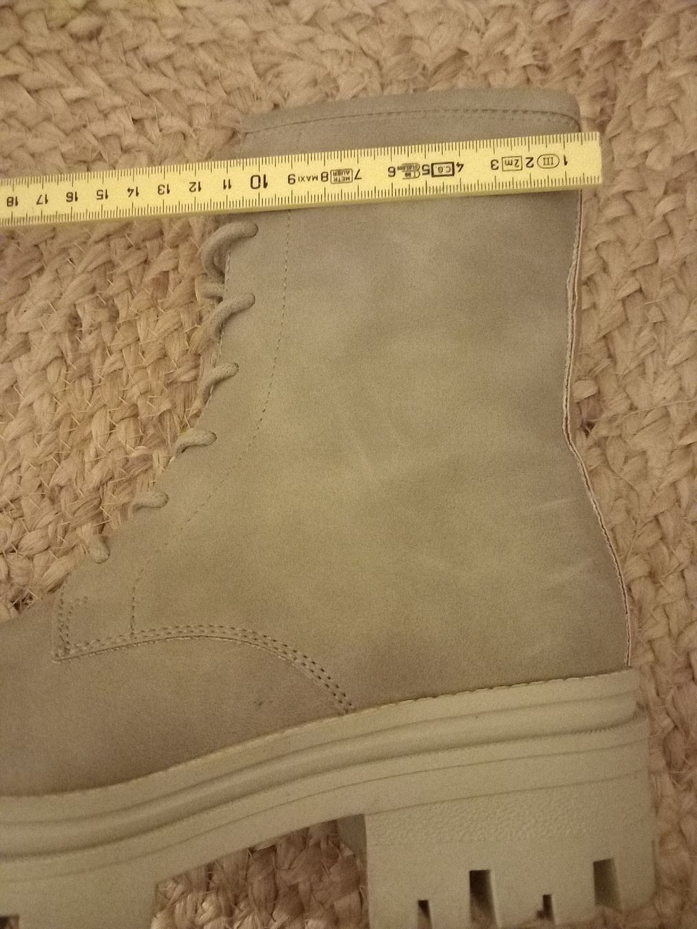 Scarpe da uomo: Stiefeletten OXMOX, 37, beige – Usato da Wanzwil venduto da lonelybeachhouse 3