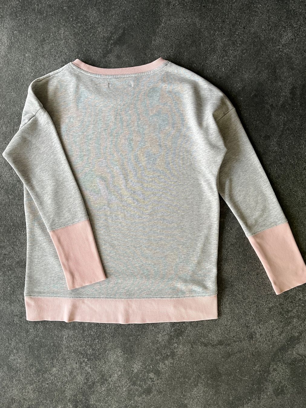 Maglioni & Felpe: 68 lässiges Pullover-Sweatshirt- Größe S – Usato da Kilchberg ZH venduto da Simple.Life 6