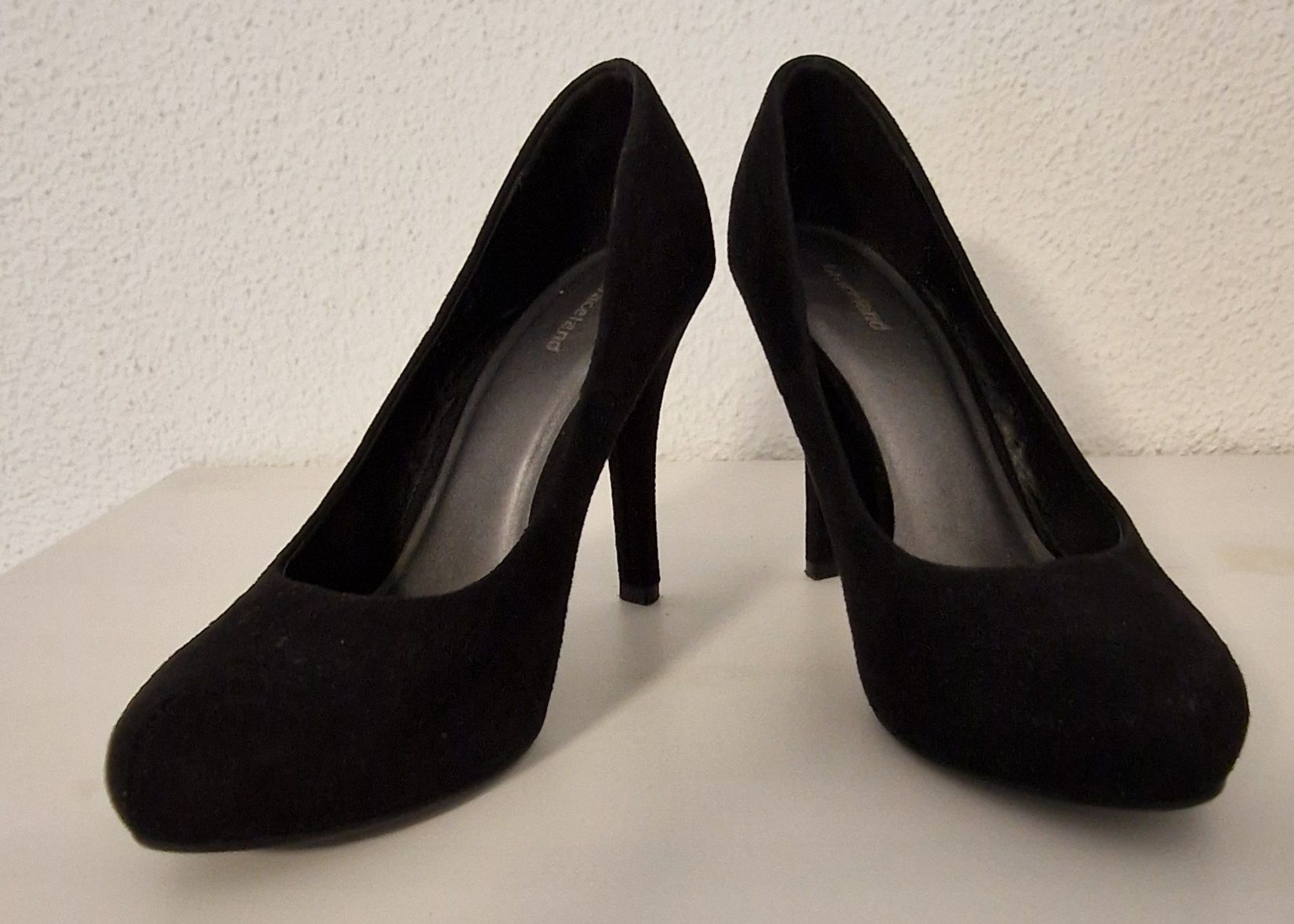 Graceland Chaussures femmes: schwarze Pumps, Gr. 38, Graceland – D'occasion à Menziken par chs_xd76