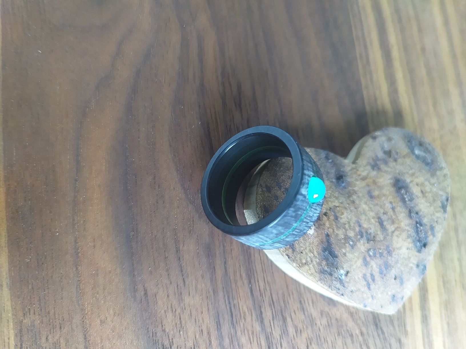Anelli: Einzigartiger Ring mit Stein. Innendurchmesser 20 mm – Usato da Hauptwil venduto da boh_f9ck 1