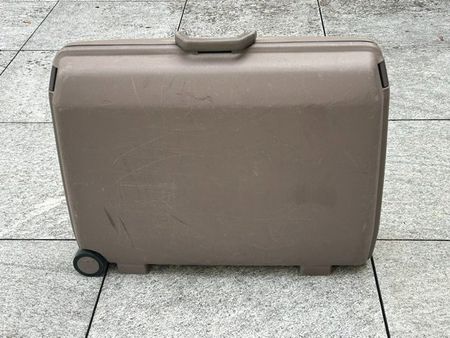 Hartschalenkoffer Samsonite. mittlere Grösse, beige