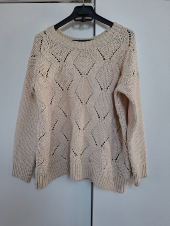 Wunderschöner, warmer Strickpullover in Creme - Grösse S
