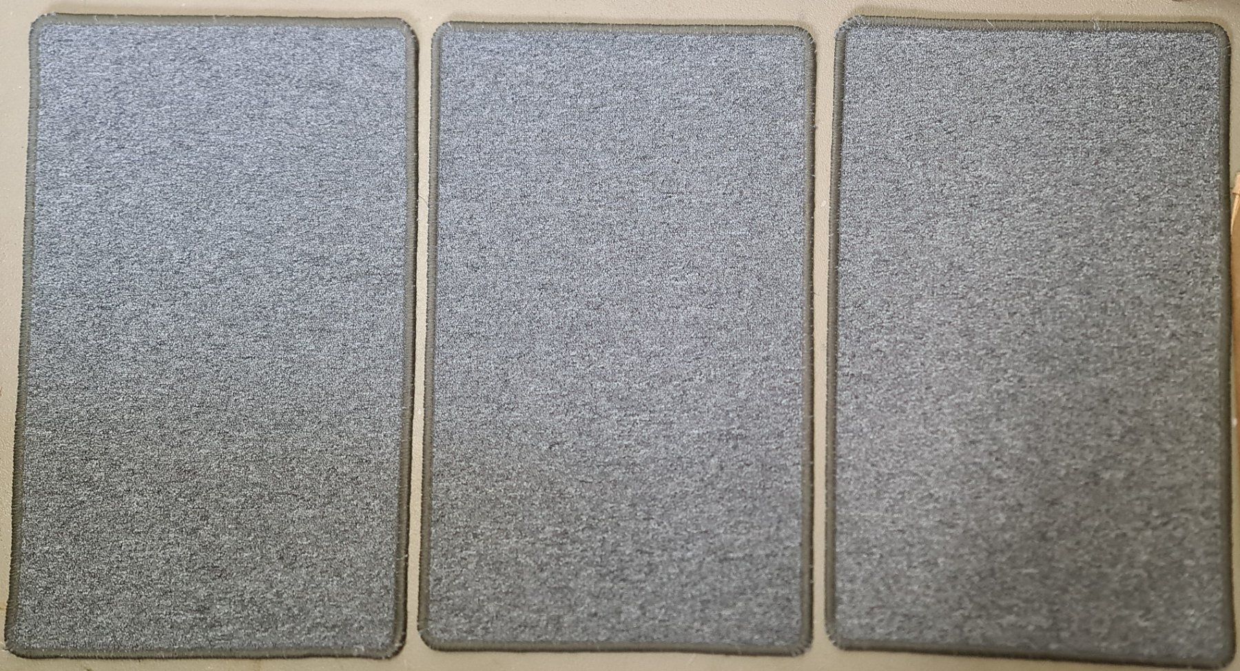 Tappeti: 3 Stk. Türvorlege Fussmatte Eingangsteppich 80x50cm – Nuovo e nell'imballaggio originale da Uerkheim venduto da Kaufoption