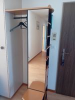 Garderobenschrank mit Spiegel