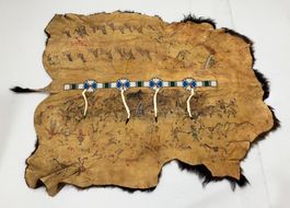 Grosses bemaltes Bisonfell der Lakota Indianer