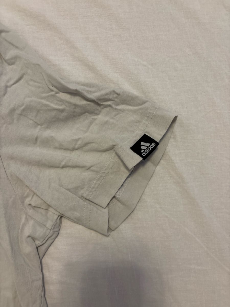 Adidas T-shirt: T-Shirt Adidas Grösse S – Nuovo (secondo la descrizione) da Münchenstein venduto da FlavioDe 3