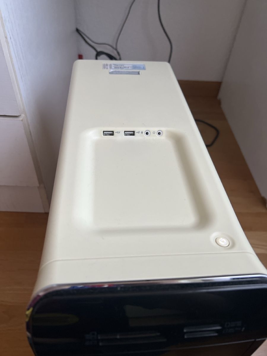 Dell PC: Dell Studio XPS 8100 Desktop-Pc – Usato da Ostermundigen venduto da luli079 3