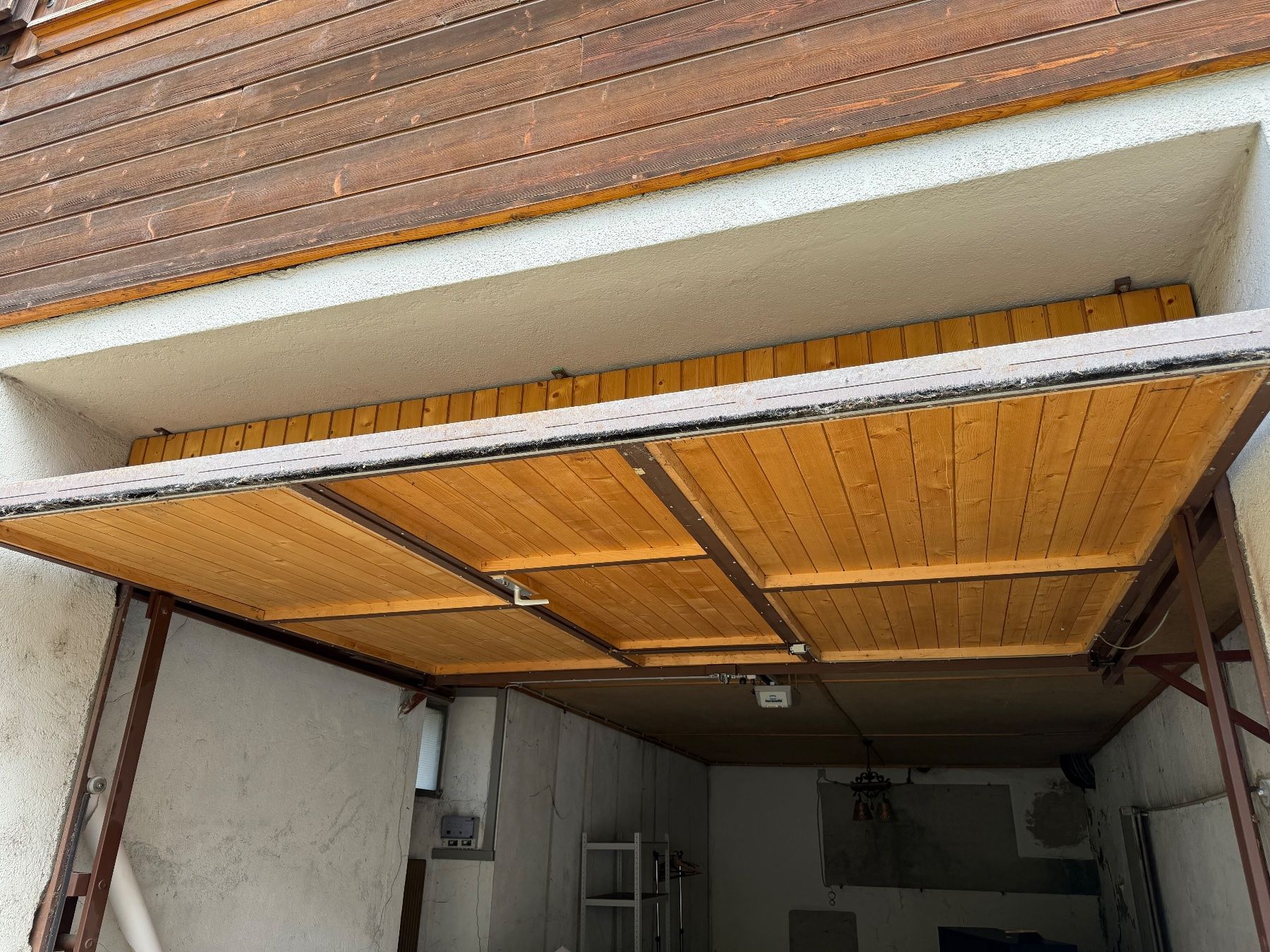 Altro Materiale elettrico: Porte de garage complète à vendre à Le Châble – Usato da Le Châble VS venduto da Scott128 3