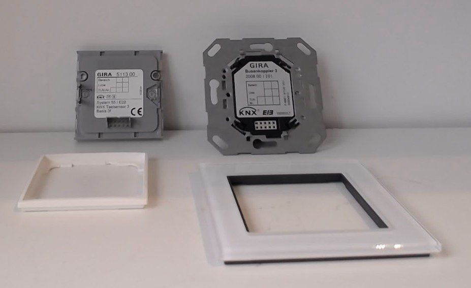 GIRA 5113 00 KNX EIB Gira 2008 00 (Neu und originalverpackt) in Bofflens  fr CHF 130  mit Lieferung auf Ricardo kaufen