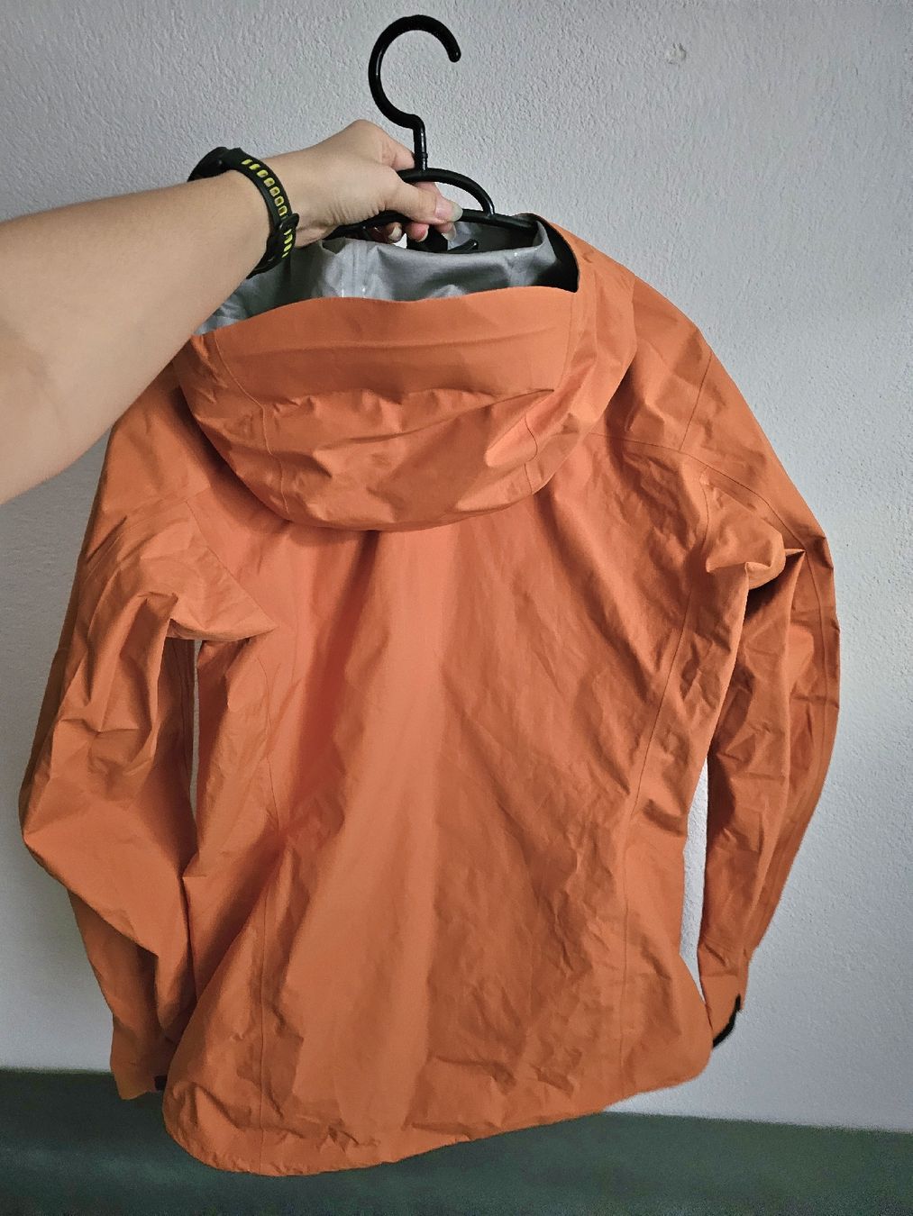 Arcteryx Jacken: Arcteryx Gore-Tex Zeta SL – Gebraucht aus Rubigen von Dosii 1