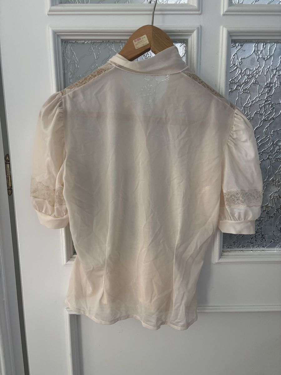 Lotti di vestiti: 3 chemisiers vintage t36 – Usato da Glion venduto da carolineMV 2