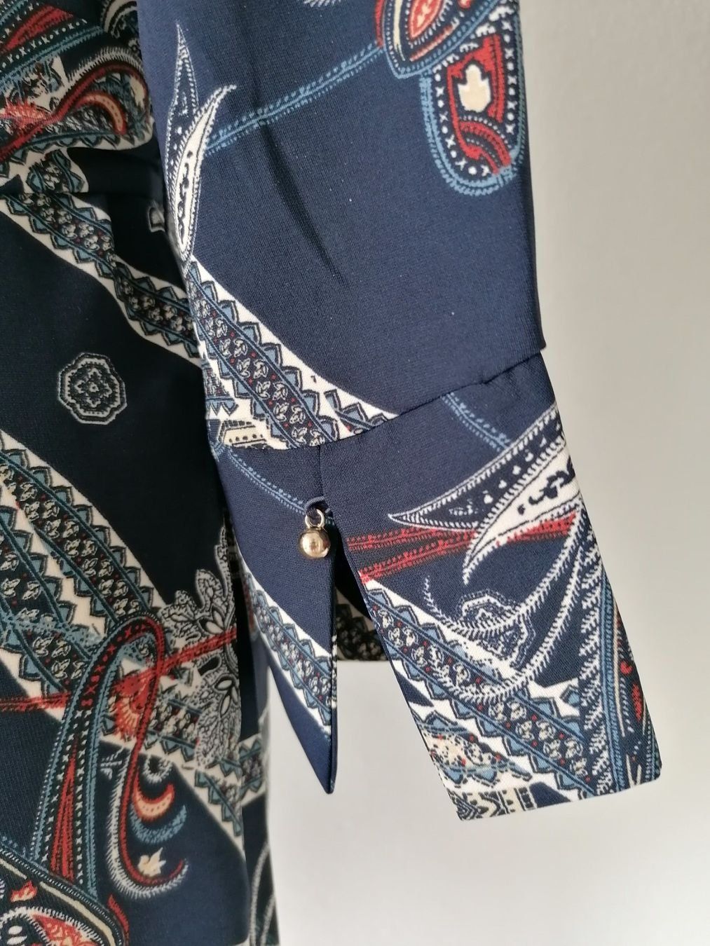 H&M Kleider: Kleid, Paisley Muster, Gr. 34, neuwertig – Neu (gemäss Beschreibung) aus Emmen von Tigerlady 4