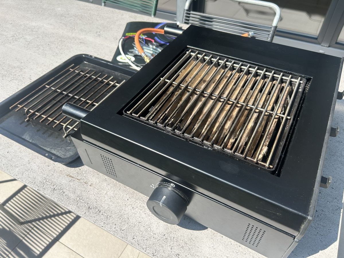 Grills: Blazing Zone Kid Plus Davos Series Outdoorchef – Gebraucht aus Seuzach von Infernodog 3