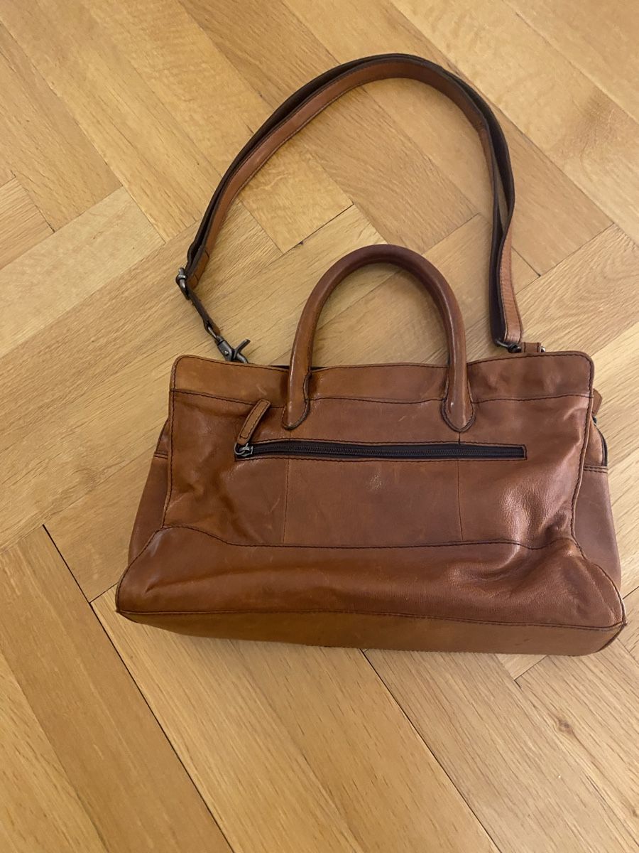 Taschen für Damen: Handtasche Varese Leder – Gebraucht aus Bern von kimnowak 1