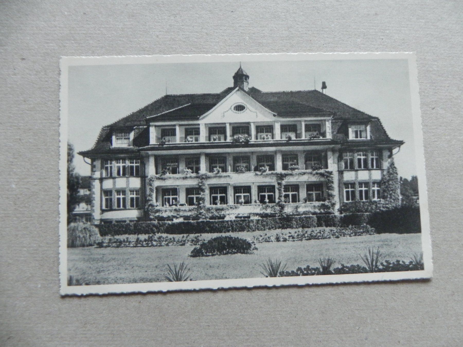 Ansichtskarten: Ansichtskarte Lachen SZ Spital ca. 1940 – Gebraucht aus Siebnen von krimsie