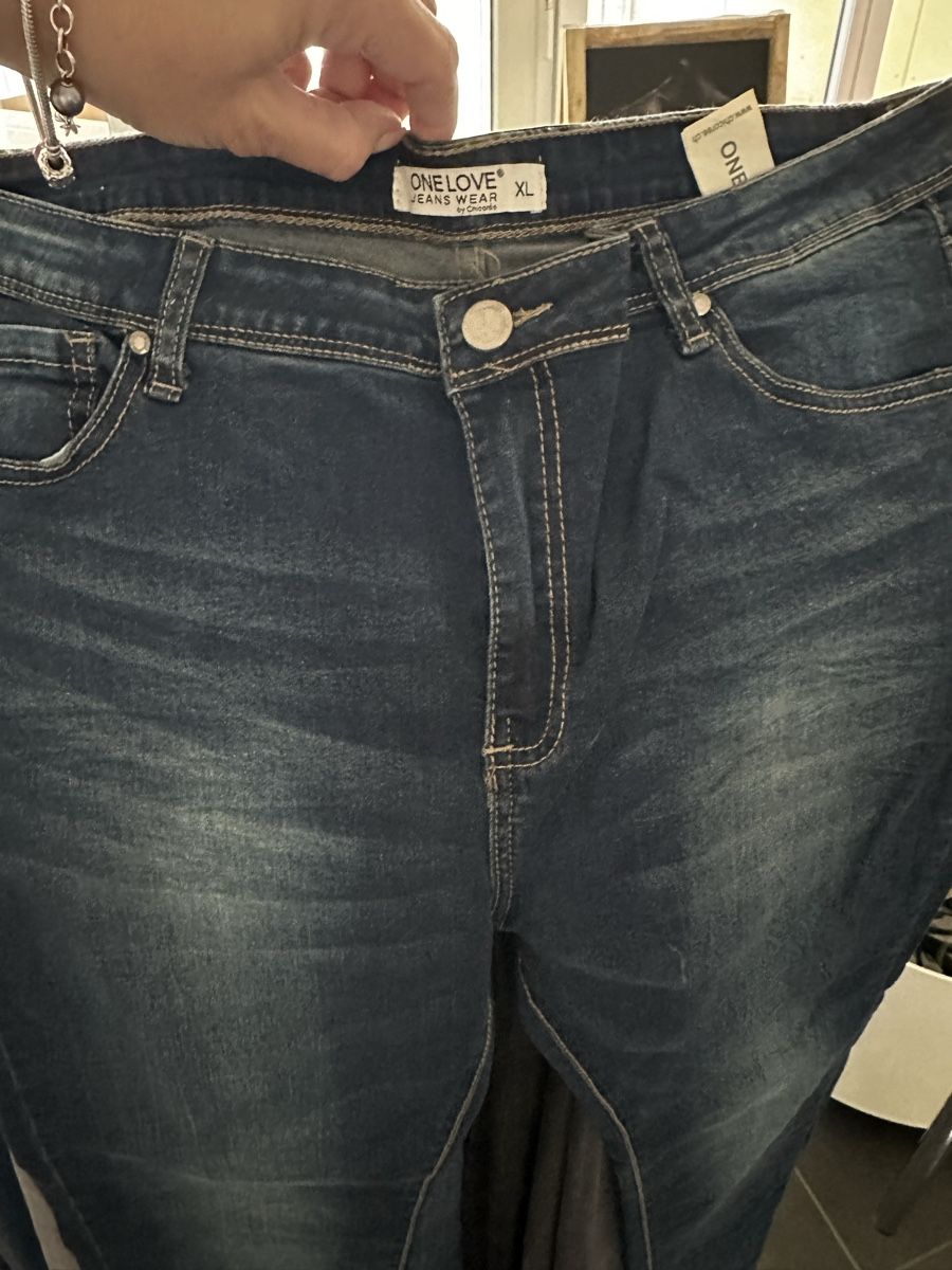 Jeans: Jeans Hosen  – Usato da Winterthur venduto da Frangello 4