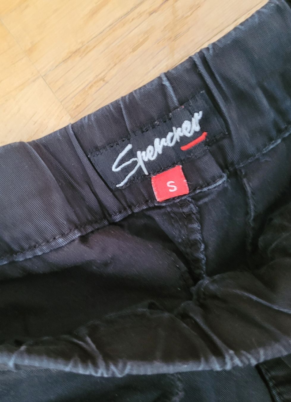 Pantaloni: 24. Pantalon cargo noir Spencer, taille S – Usato da Villars-sur-Glâne venduto da m66_dch5 3