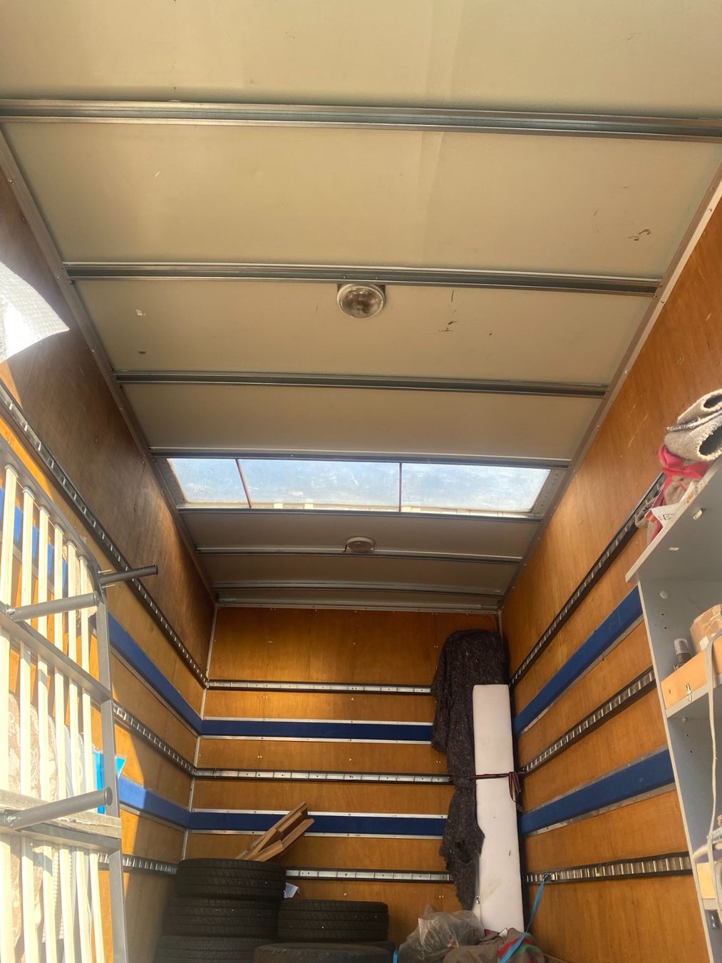 Iveco Nutzfahrzeuge: Lieferwagen Iveco 35C 13 Daily – Gebraucht aus Liestal von dev_qcm9 6