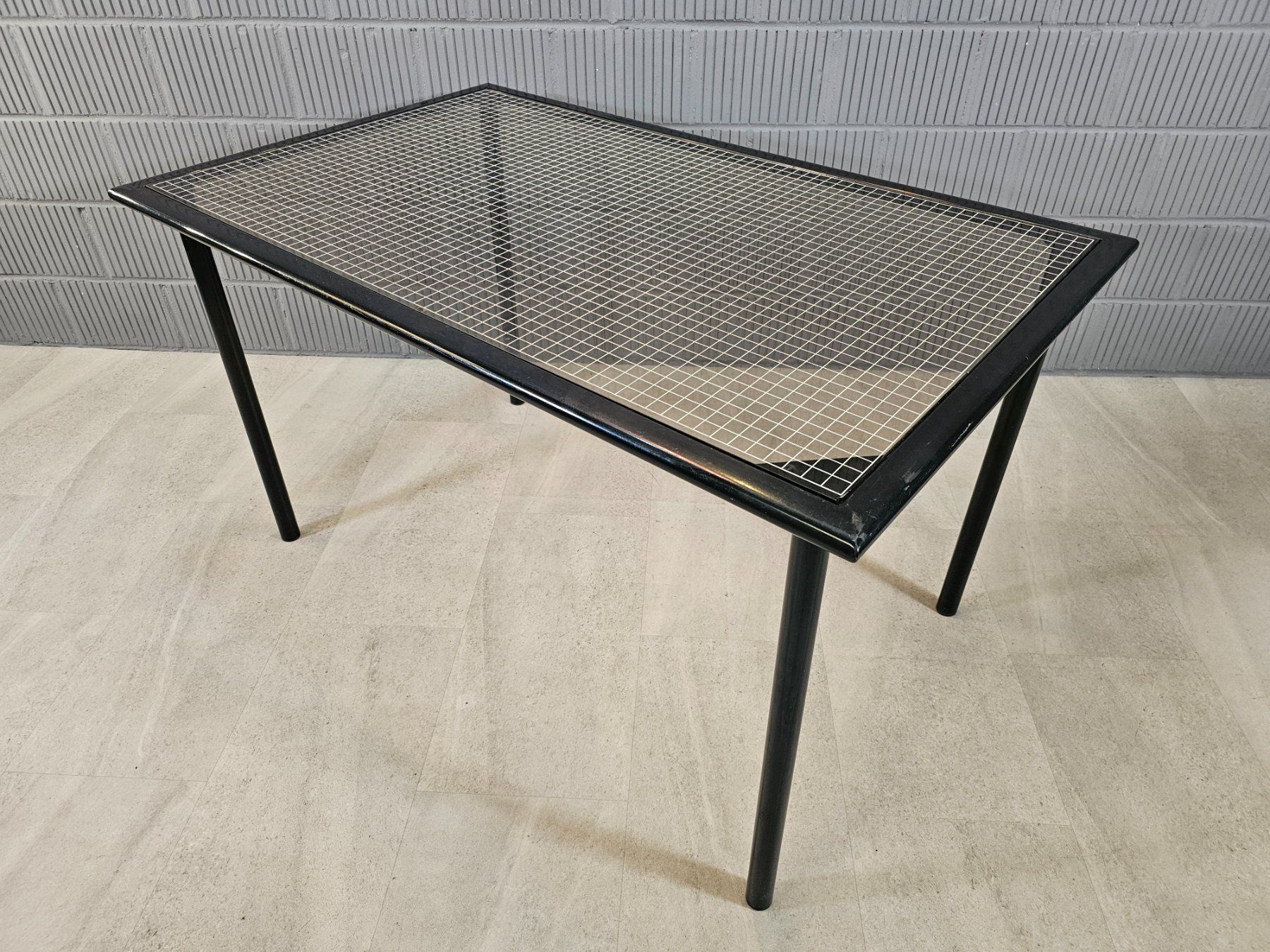 Tische: Esstisch Belotti Fly-Line by CMP Vintage Tisch, Dining Table – Gebraucht aus Nottwil von Wondewa-Shop