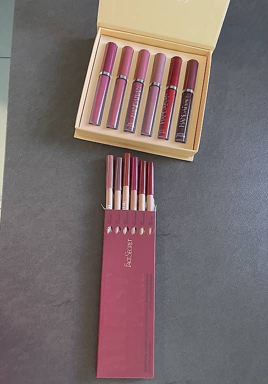 Maquillage: Set di rossetti e rispettive matite da labbra  – D'occasion à Locarno par ste_8rjr 3