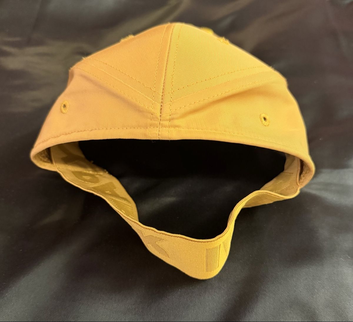Adidas Copricapi, berretti & cappellini: Adidas x Beyonce, Ivy Park backless cap  – Nuovo (secondo la descrizione) da Genève venduto da Rome12 2