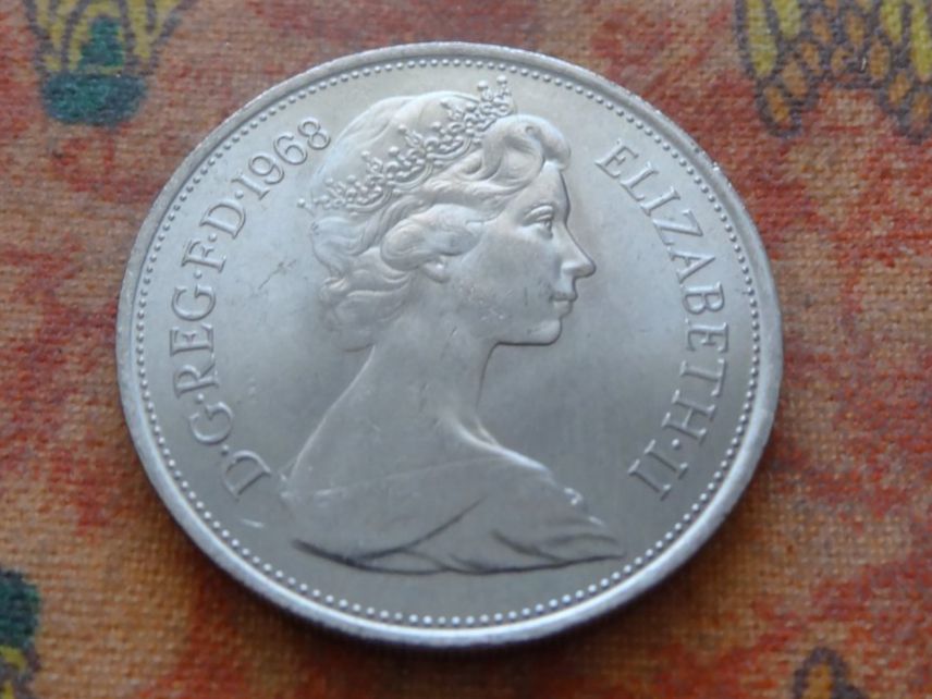 Alle Münzen: ROYAUME-UNI  10 Pence  1968 – Gebraucht aus Romanel-sur-Lausanne von Swift13
